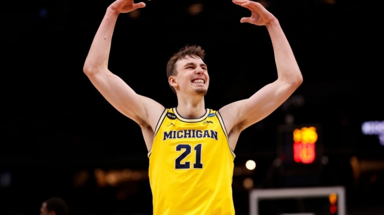 是近年来日 是近年来日