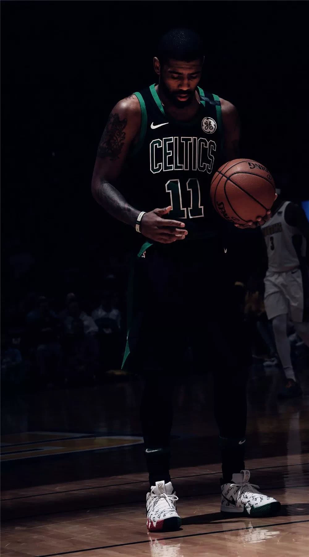 让队友在空 让队友在空