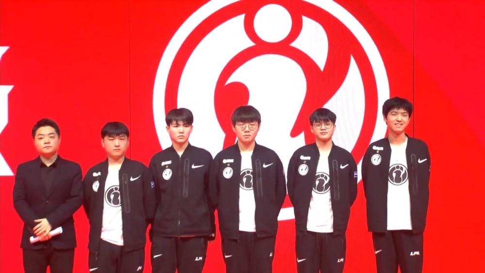 疆男篮充满 疆男篮充满