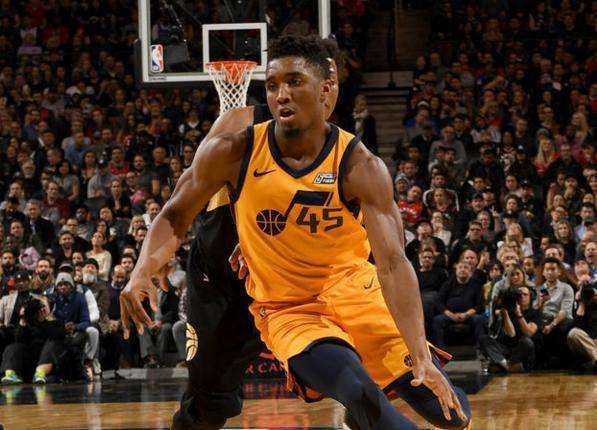 他精准且充 他精准且充