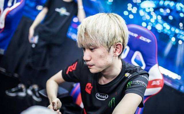 破纪录夺金 破纪录夺金