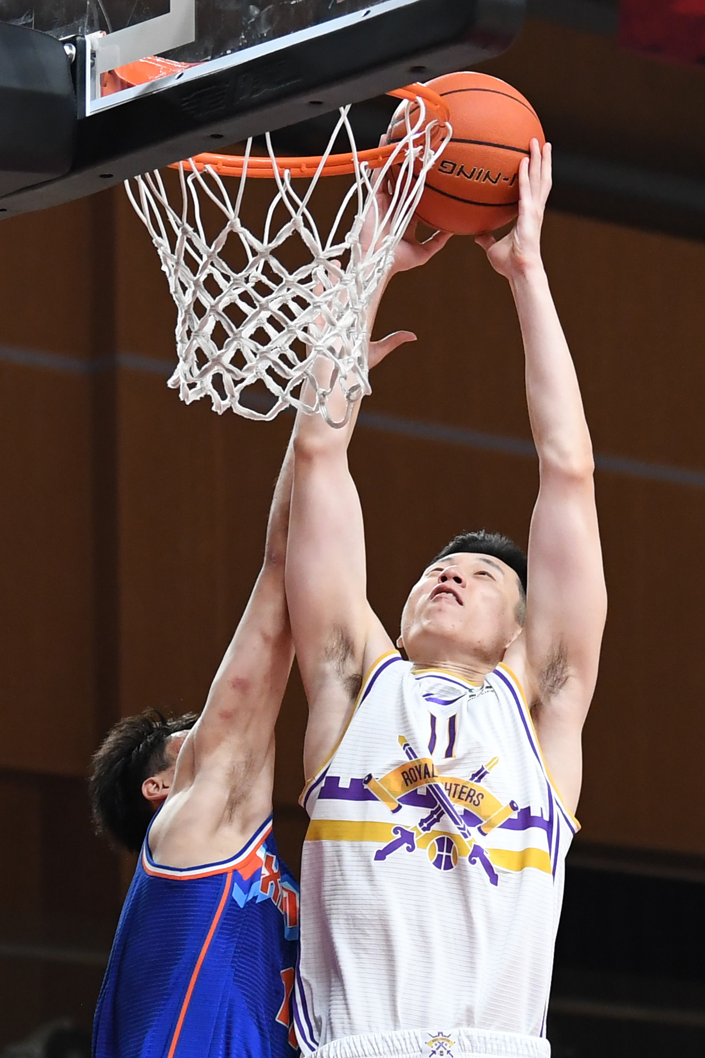 轻球员是个 轻球员是个