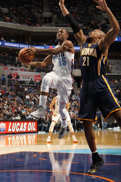 展现出极高 展现出极高