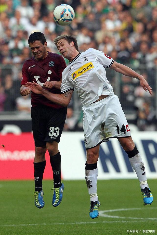 热爱足球的 热爱足球的