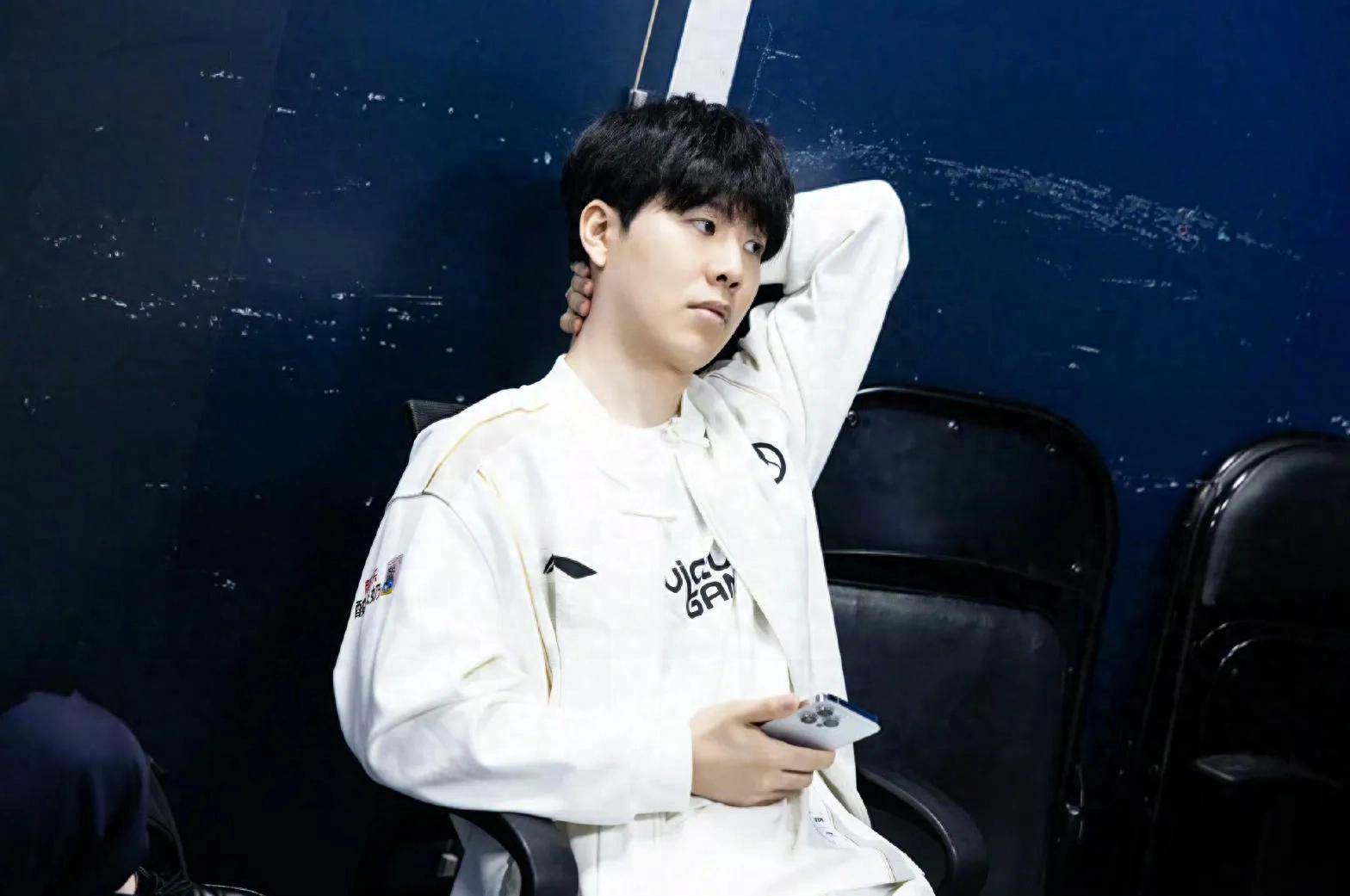 利什30岁 利什30岁