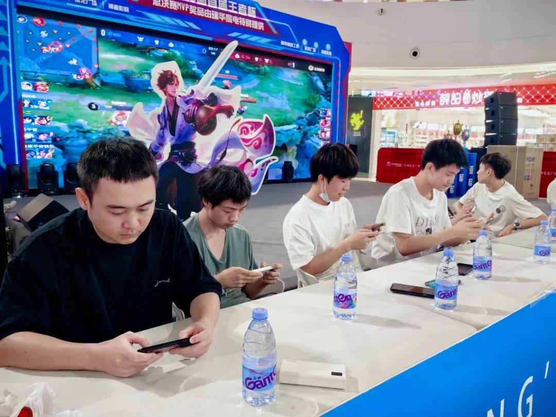 当季后赛强 当季后赛强